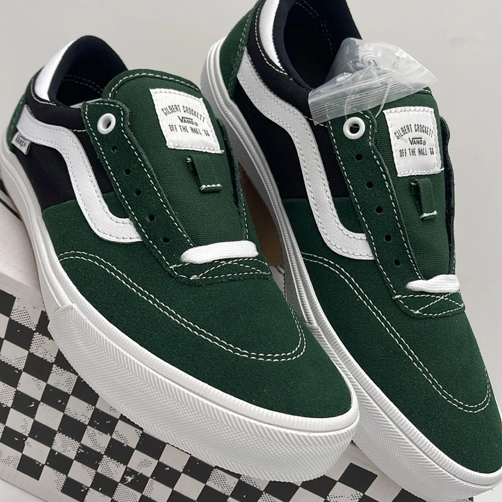 Vans Men's Green and Black Sneakers Gilbert Crocke
Dark Green/White
VN0A5JIFDGY - Picture 6 of 16
